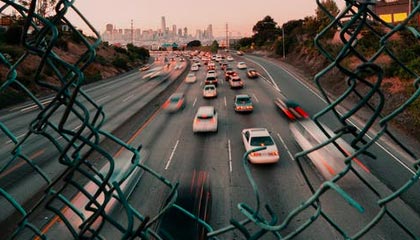 kering.com-曼联正式宣布签约逆天前锋，转会市场火热，曼联引进前锋