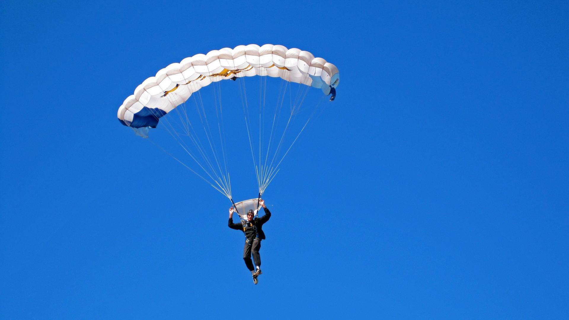哈兰德续约曼城，未来可期，哈兰德加盟曼城